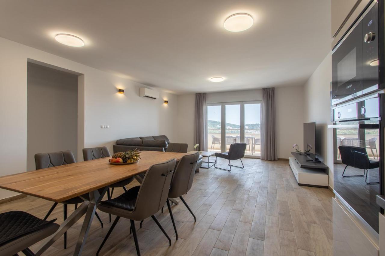 Apartments Top Hill Trogir Eksteriør bilde