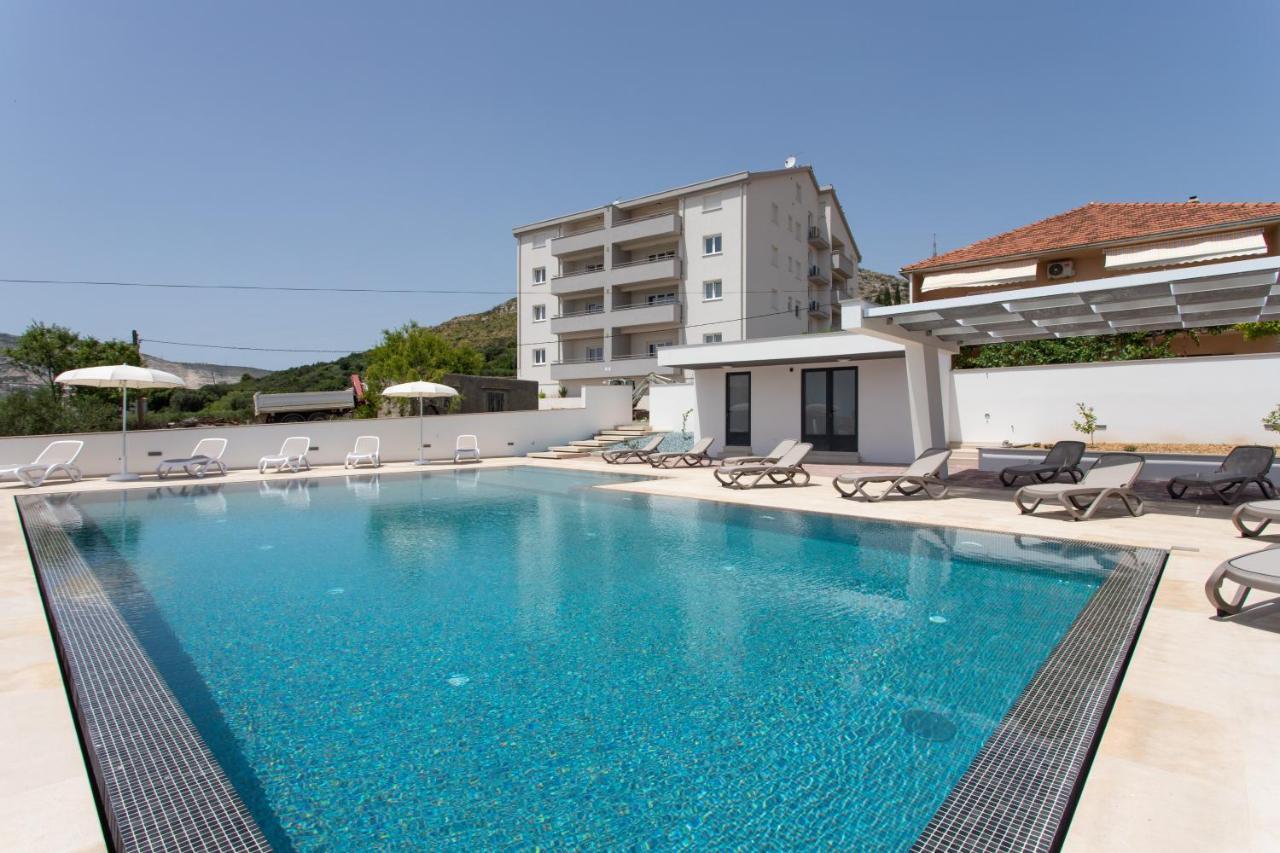 Apartments Top Hill Trogir Eksteriør bilde