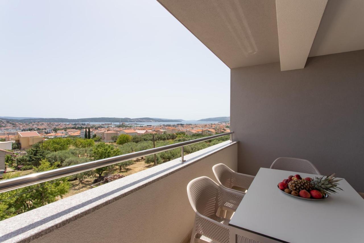 Apartments Top Hill Trogir Eksteriør bilde